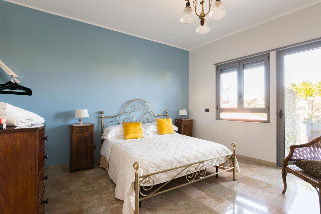 Attico Panoramico - Milazzo Centro Storico - 200 Mq Villa Exteriör bild